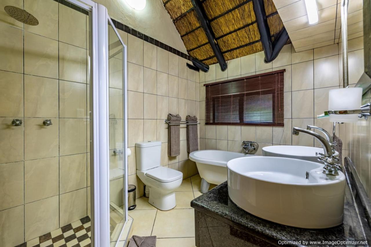 Zulu Nyala Game Lodge Hluhluwe Kültér fotó