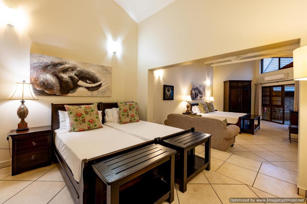 Zulu Nyala Game Lodge Hluhluwe Kültér fotó