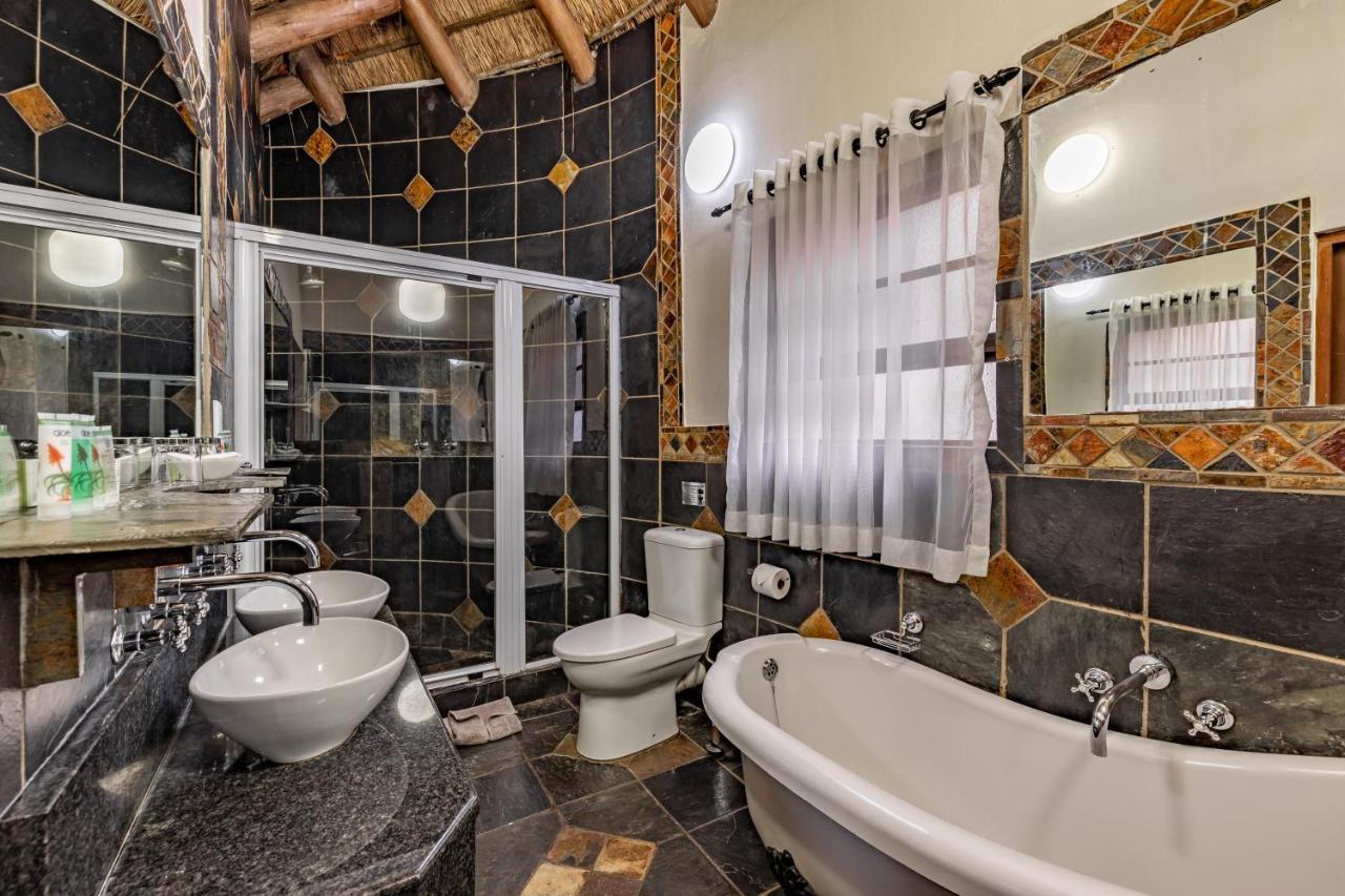 Zulu Nyala Game Lodge Hluhluwe Kültér fotó